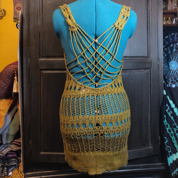 LAST CHANCE Jennifer Lopez Green Tank Top - Picture 2 of 10